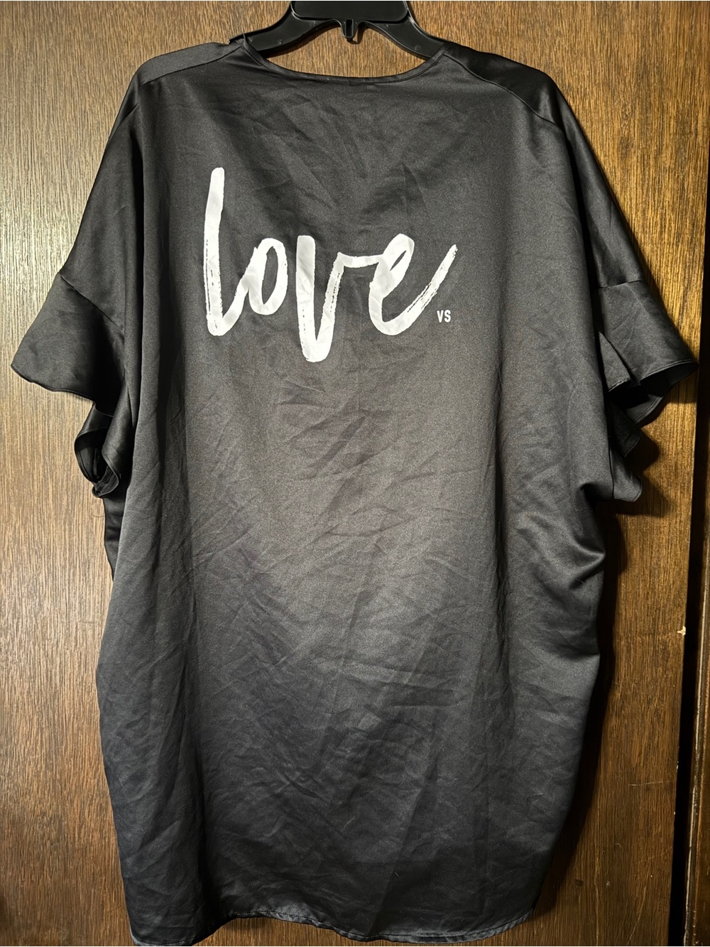VS “Love” kimono